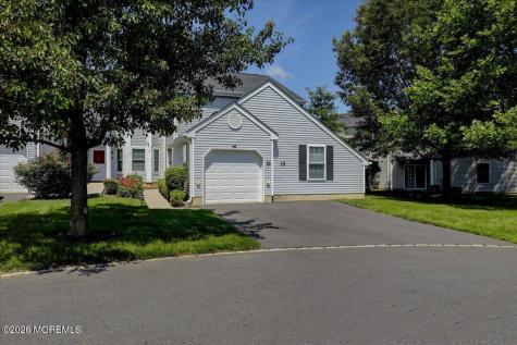 16 Pagoda Lane Freehold NJ 07728