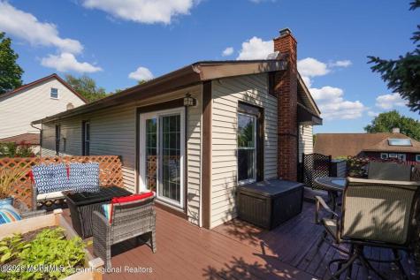 25 Monmouth Road Oceanport NJ 07757