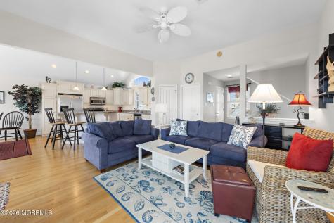 13 E 41st Street Long Beach Twp NJ 08008
