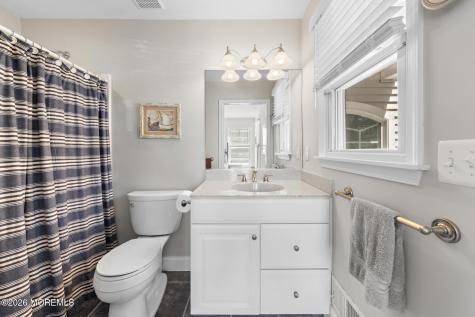 13 E 41st Street Long Beach Twp NJ 08008