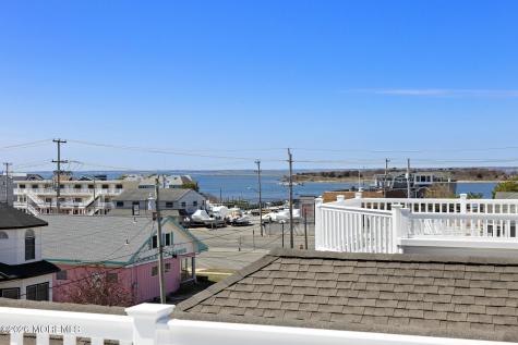 13 E 41st Street Long Beach Twp NJ 08008