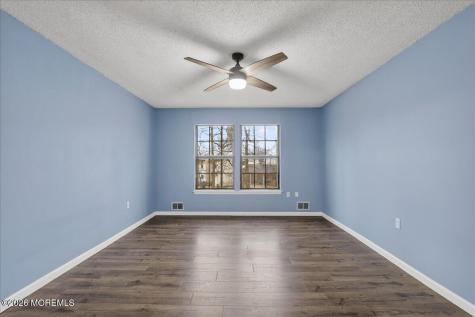 109 Larkspur Lane Jackson NJ 08527