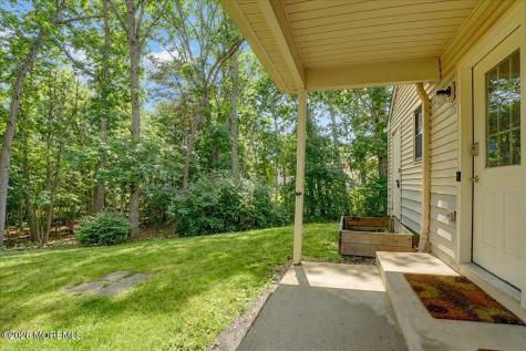 109 Larkspur Lane Jackson NJ 08527
