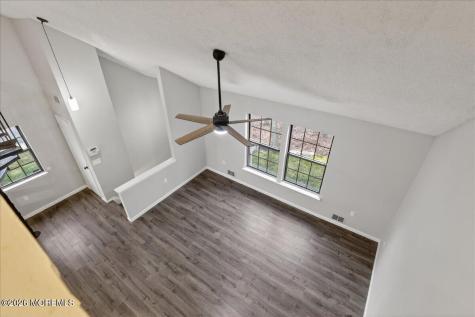 109 Larkspur Lane Jackson NJ 08527