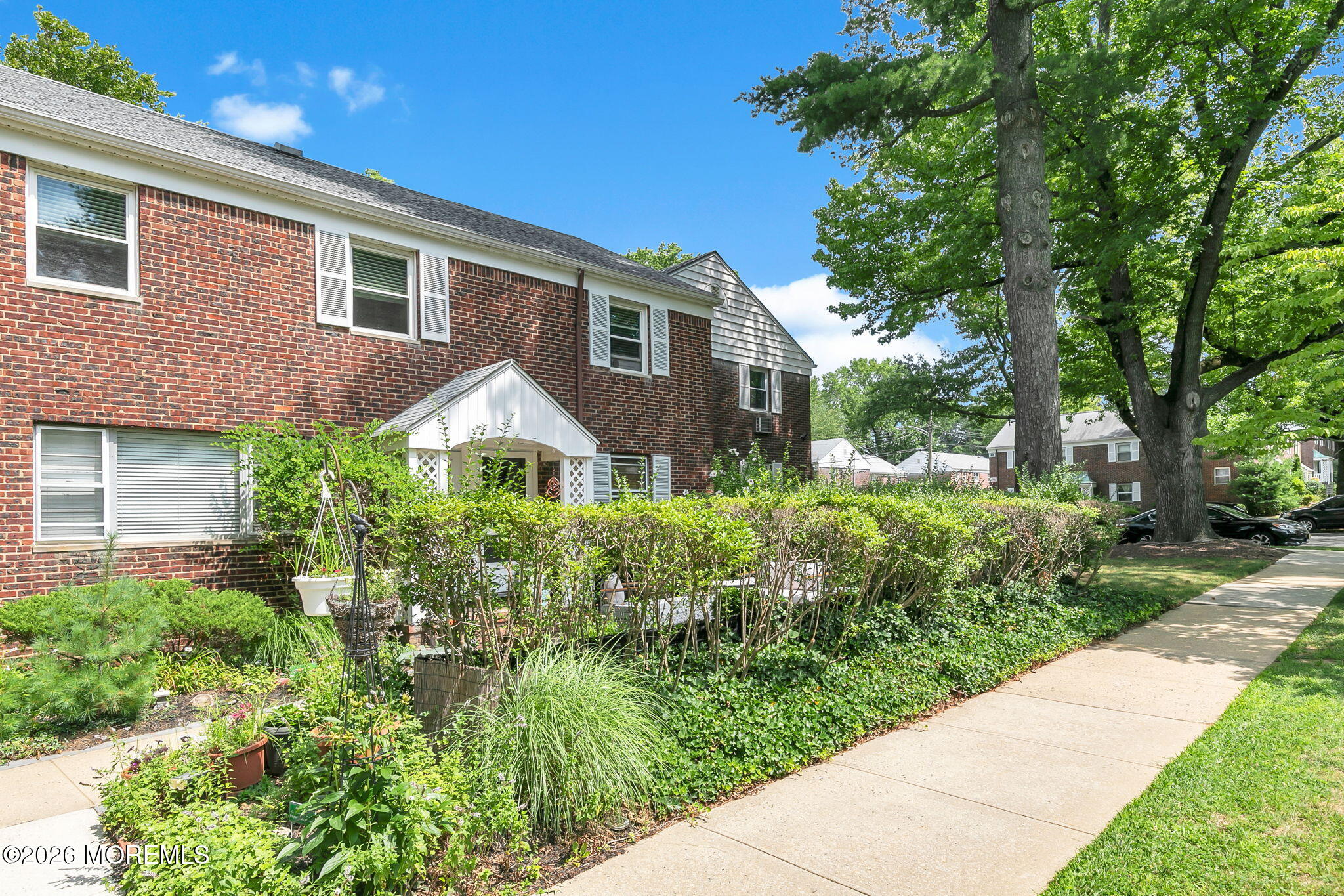 160 Manor Drive Red Bank NJ 07701