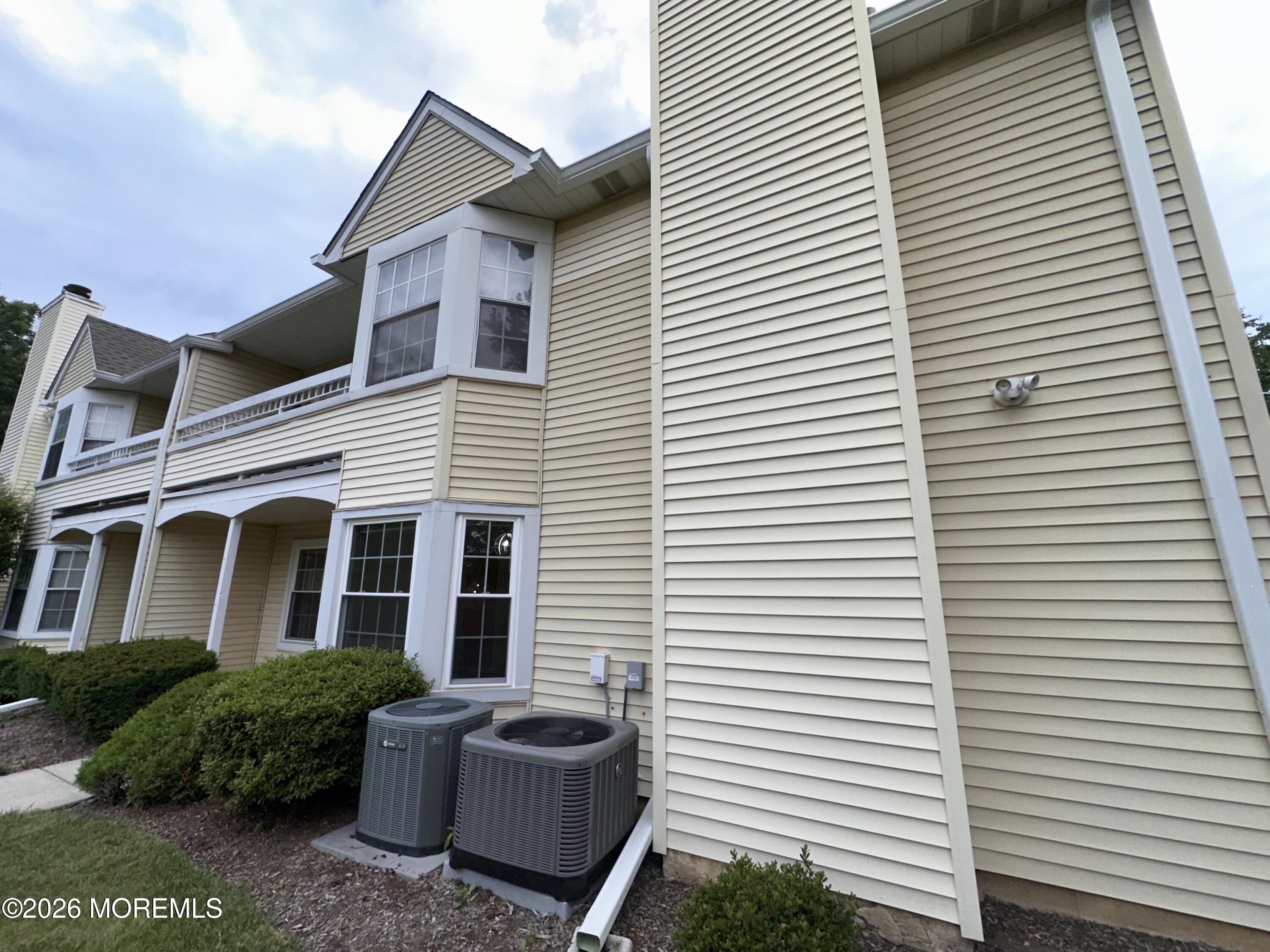 16 Fryer Court Hightstown NJ 08520