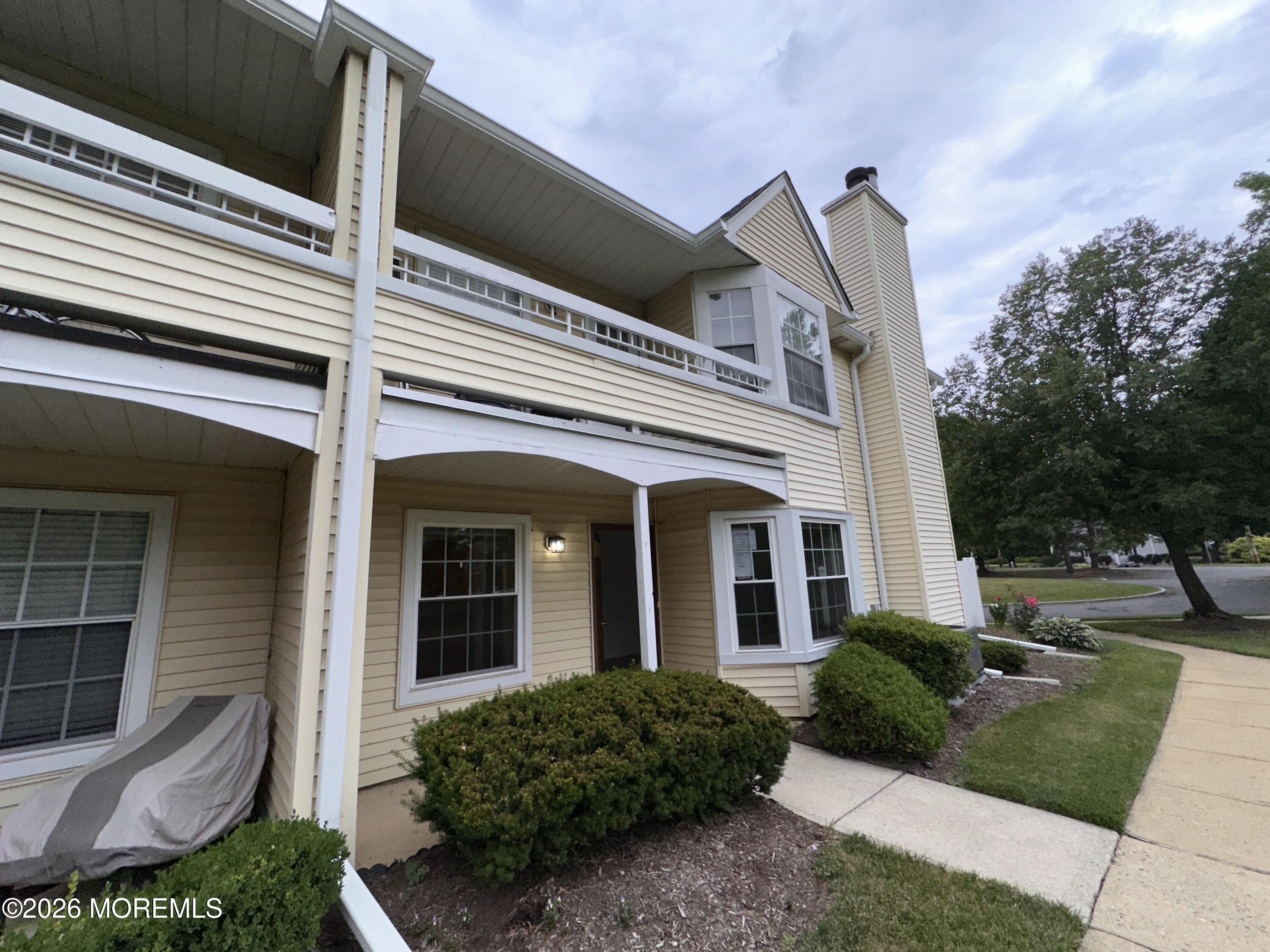 16 Fryer Court Hightstown NJ 08520