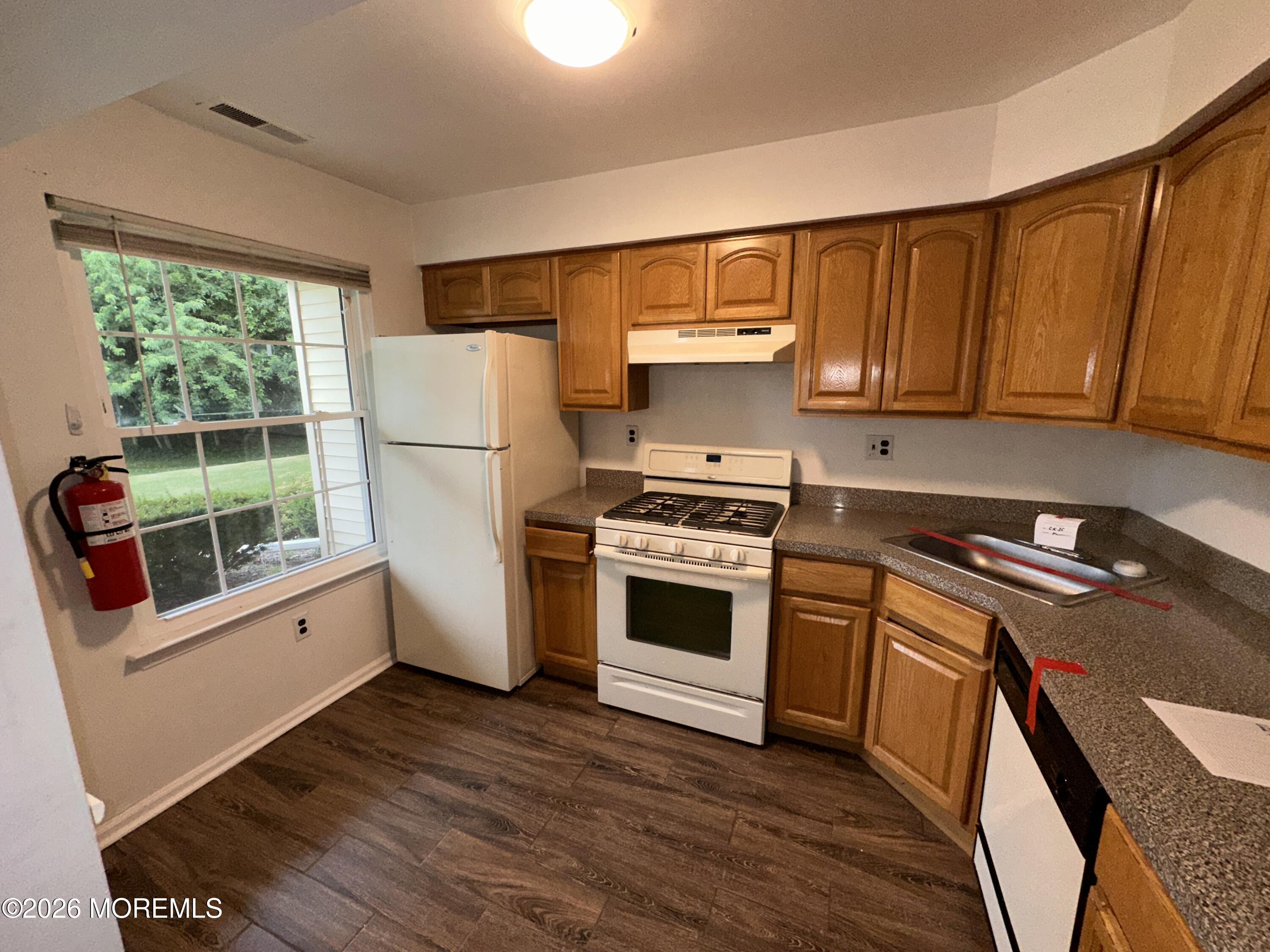 16 Fryer Court Hightstown NJ 08520
