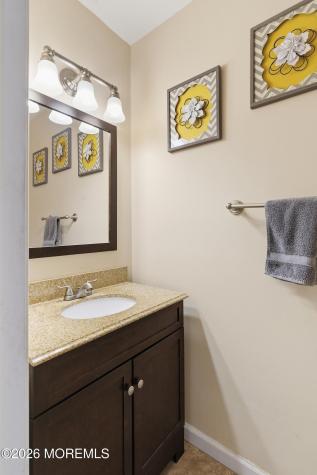 40 Lexington Circle Matawan NJ 07747