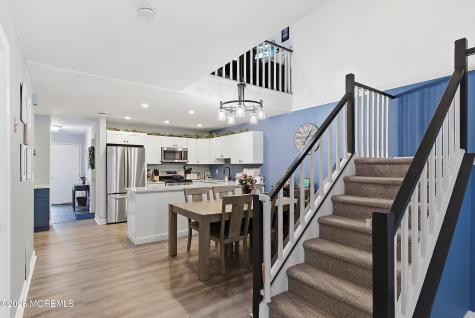 40 Lexington Circle Matawan NJ 07747