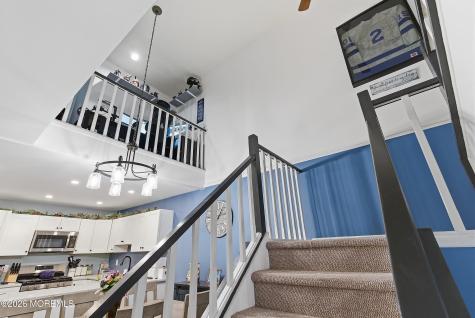 40 Lexington Circle Matawan NJ 07747