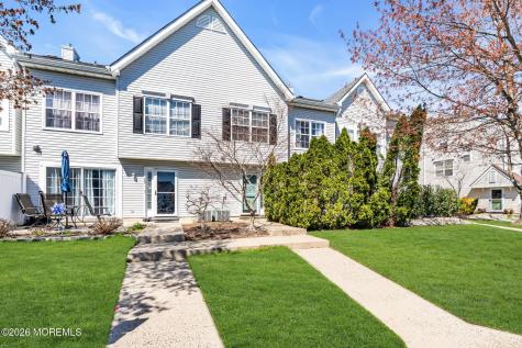 28 Madison Court Tinton Falls NJ 07712