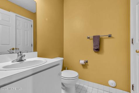 28 Madison Court Tinton Falls NJ 07712