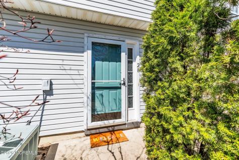 28 Madison Court Tinton Falls NJ 07712