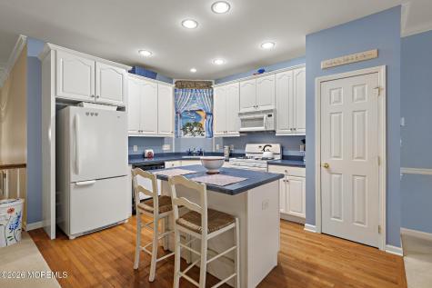 56 Ocean Breeze Court Manahawkin NJ 08050