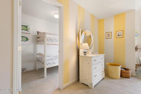 56 Ocean Breeze Court Manahawkin NJ 08050