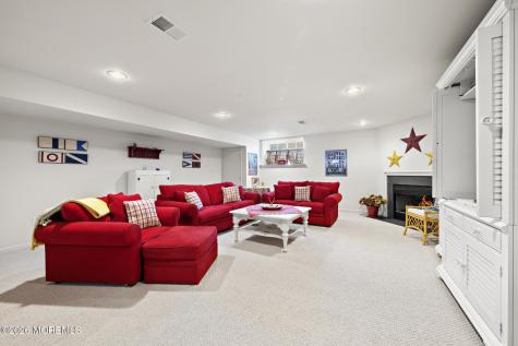 56 Ocean Breeze Court Manahawkin NJ 08050