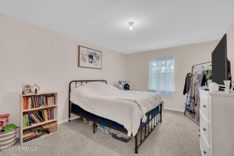 2102 Buckingham Circle Middletown NJ 07748