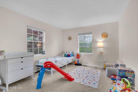 2102 Buckingham Circle Middletown NJ 07748