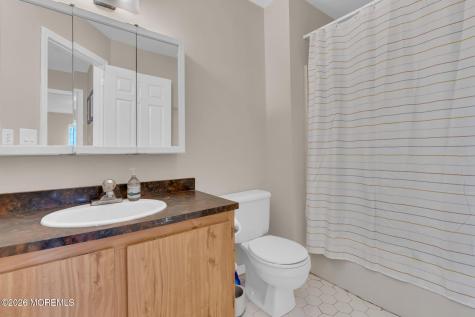2102 Buckingham Circle Middletown NJ 07748