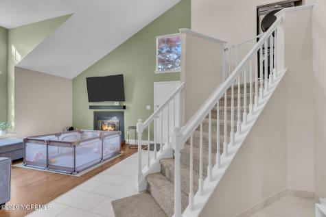 2102 Buckingham Circle Middletown NJ 07748