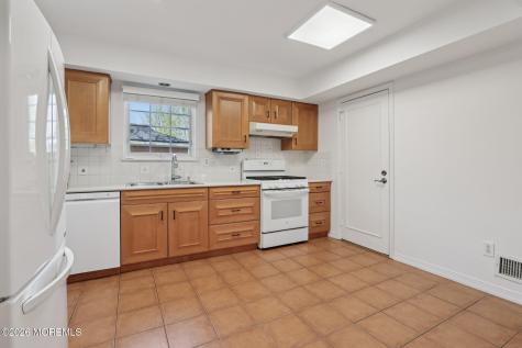 9 Dogwood Court Spring Lake Heights NJ 07762