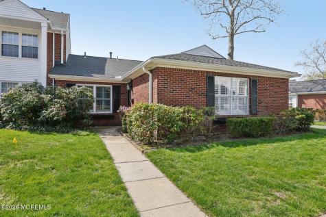 9 Dogwood Court Spring Lake Heights NJ 07762