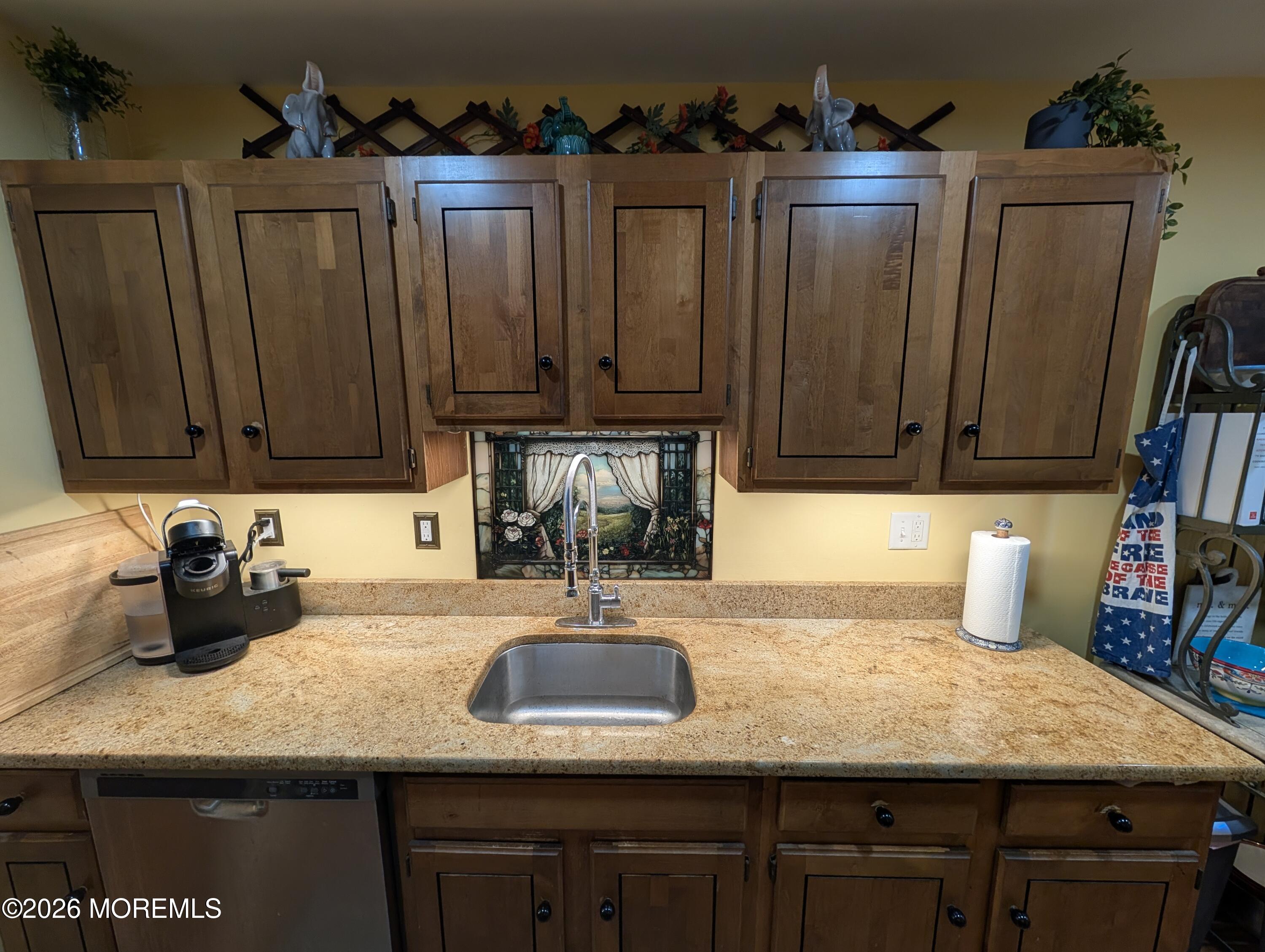 19 Elizabeth Court Tinton Falls NJ 07724