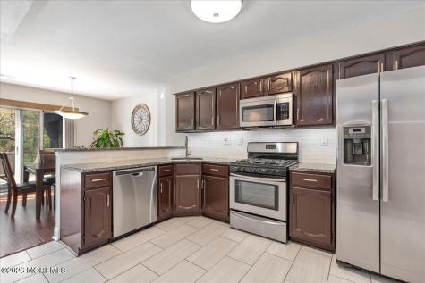 119 Malibu Drive Eatontown NJ 07724