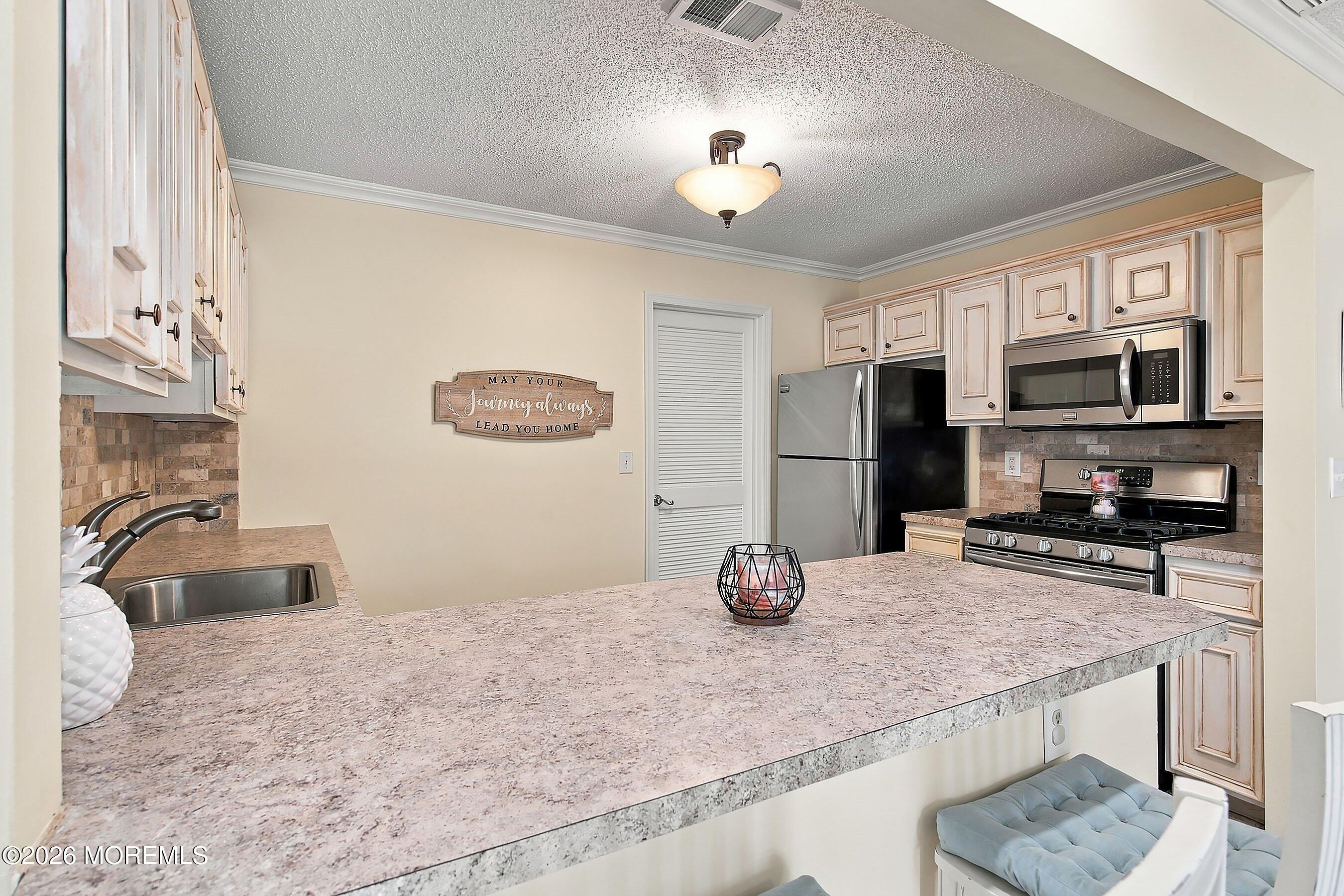 3 Nashville Court Tinton Falls NJ 07712