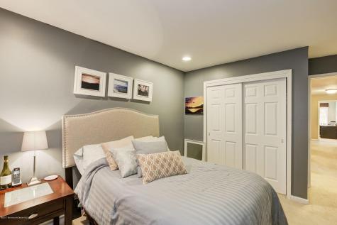 129 Ironwood Court Middletown NJ 07748
