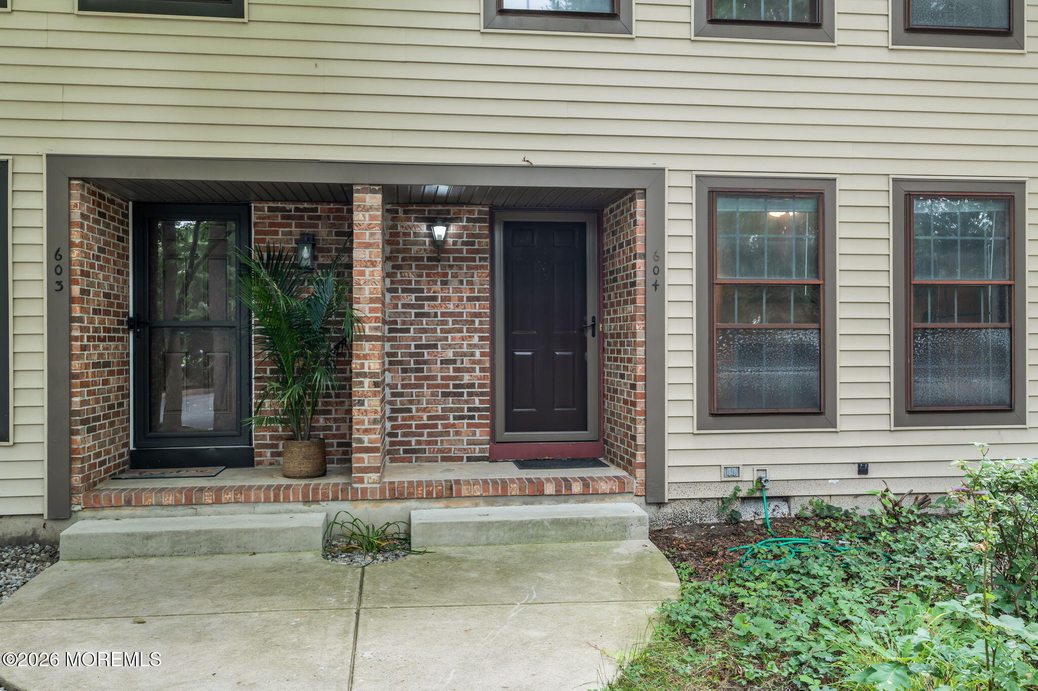 604 Bent Trail Toms River NJ 08753
