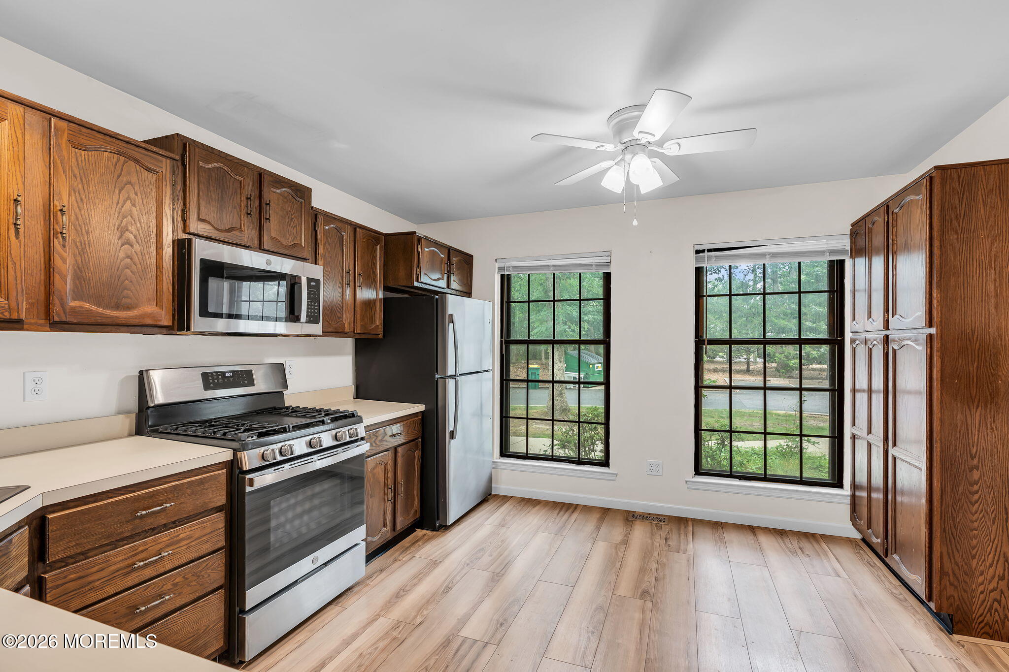 604 Bent Trail Toms River NJ 08753