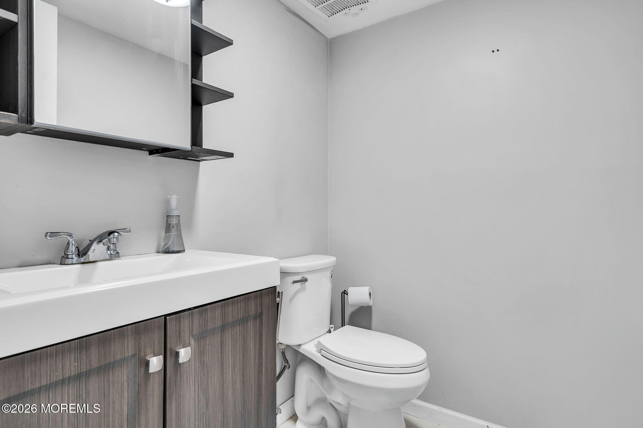 47 Colonial Court Jackson NJ 08527