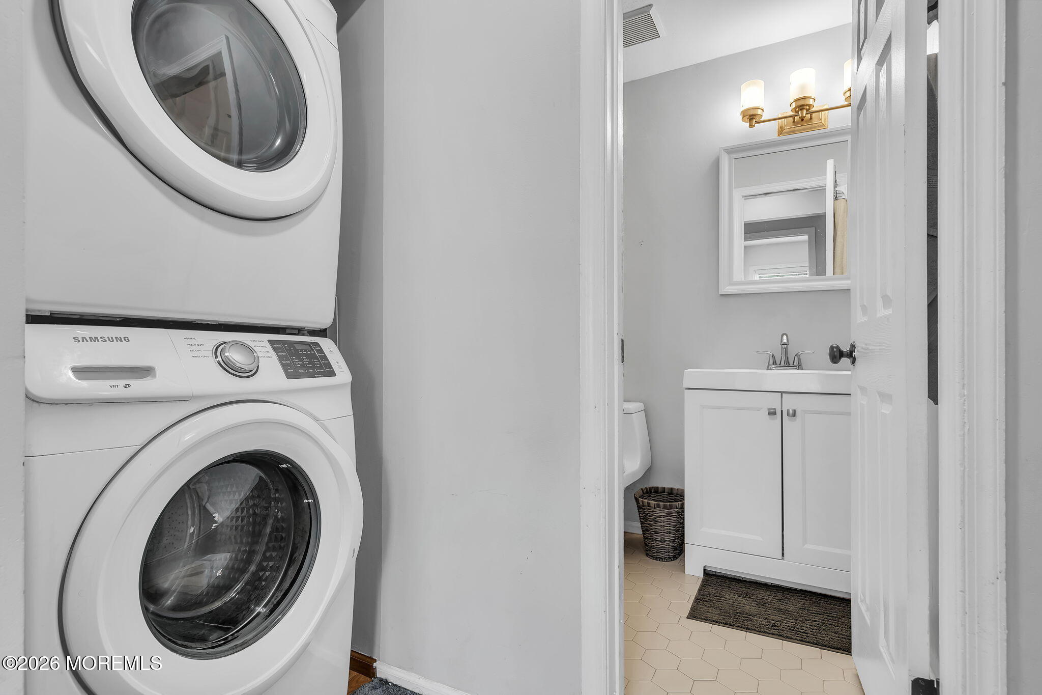 47 Colonial Court Jackson NJ 08527