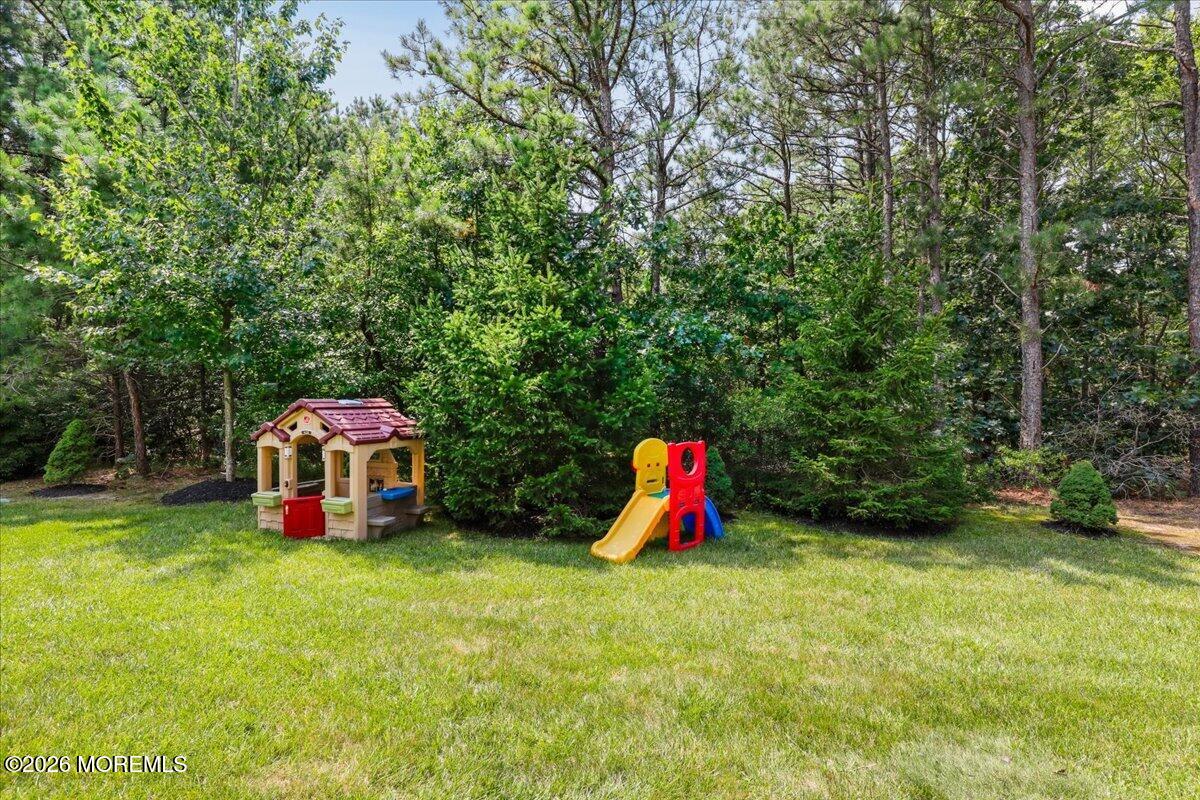 33 Michael Drive Tinton Falls NJ 07712