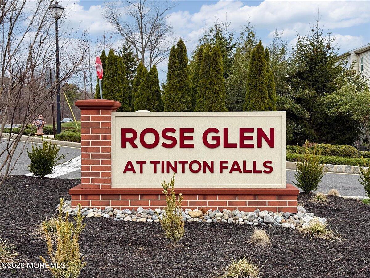 33 Michael Drive Tinton Falls NJ 07712