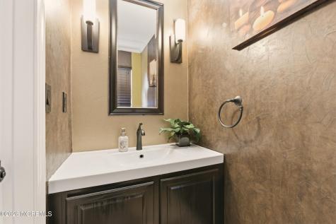 84 Drew Court Manalapan NJ 07726