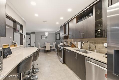 84 Drew Court Manalapan NJ 07726