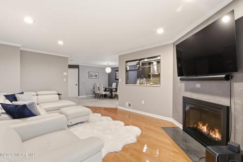 84 Drew Court Manalapan NJ 07726