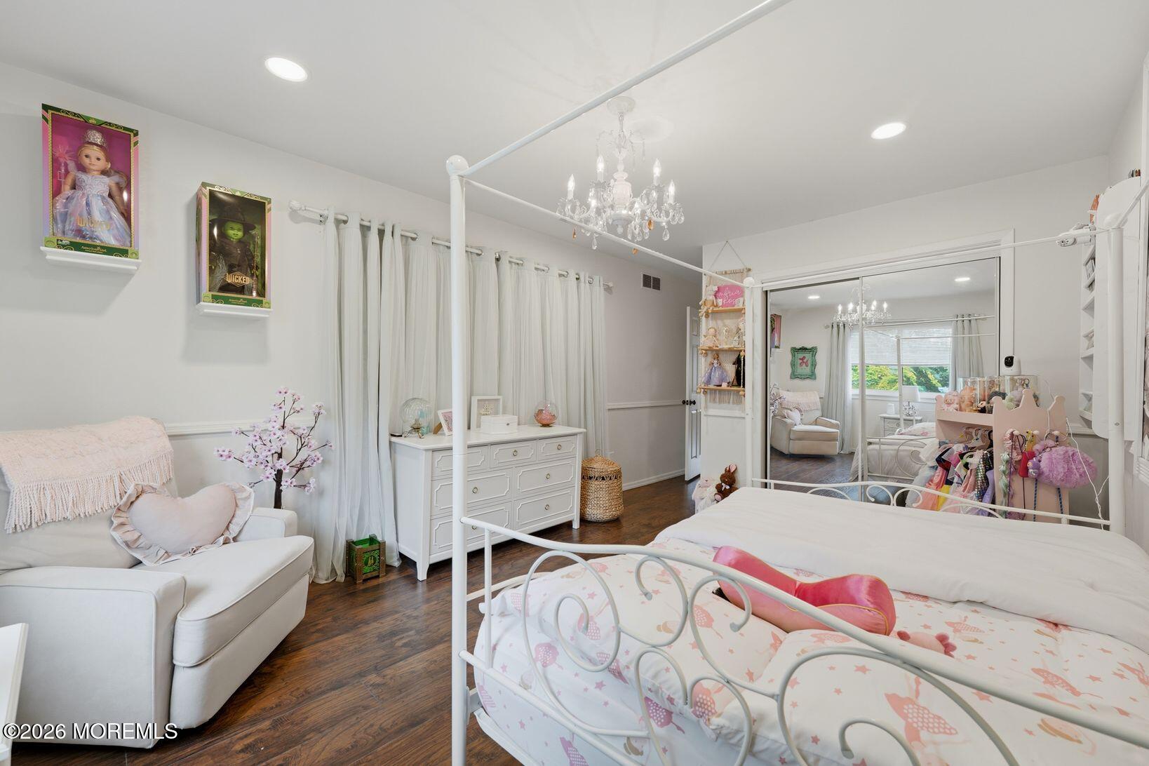 115 Bowne Court Matawan NJ 07747