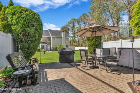 16 Vassar Place Morganville NJ 07751