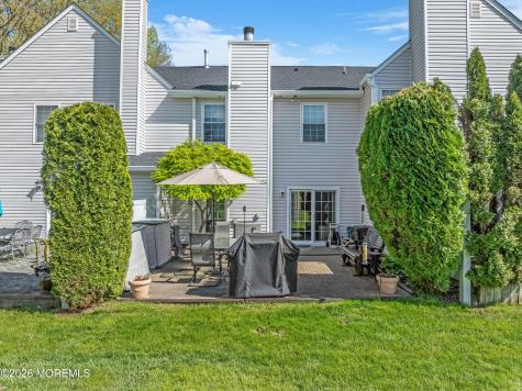 16 Vassar Place Morganville NJ 07751