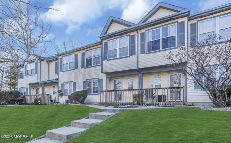 26 Quail Run Bayville NJ 08721