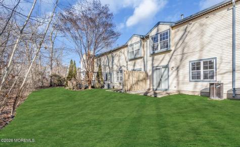 26 Quail Run Bayville NJ 08721