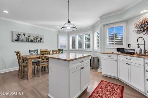 172 Impatiens Court Toms River NJ 08753