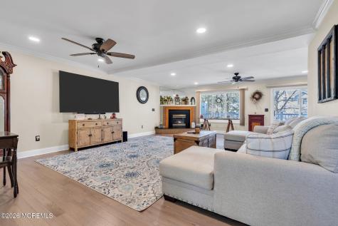 172 Impatiens Court Toms River NJ 08753