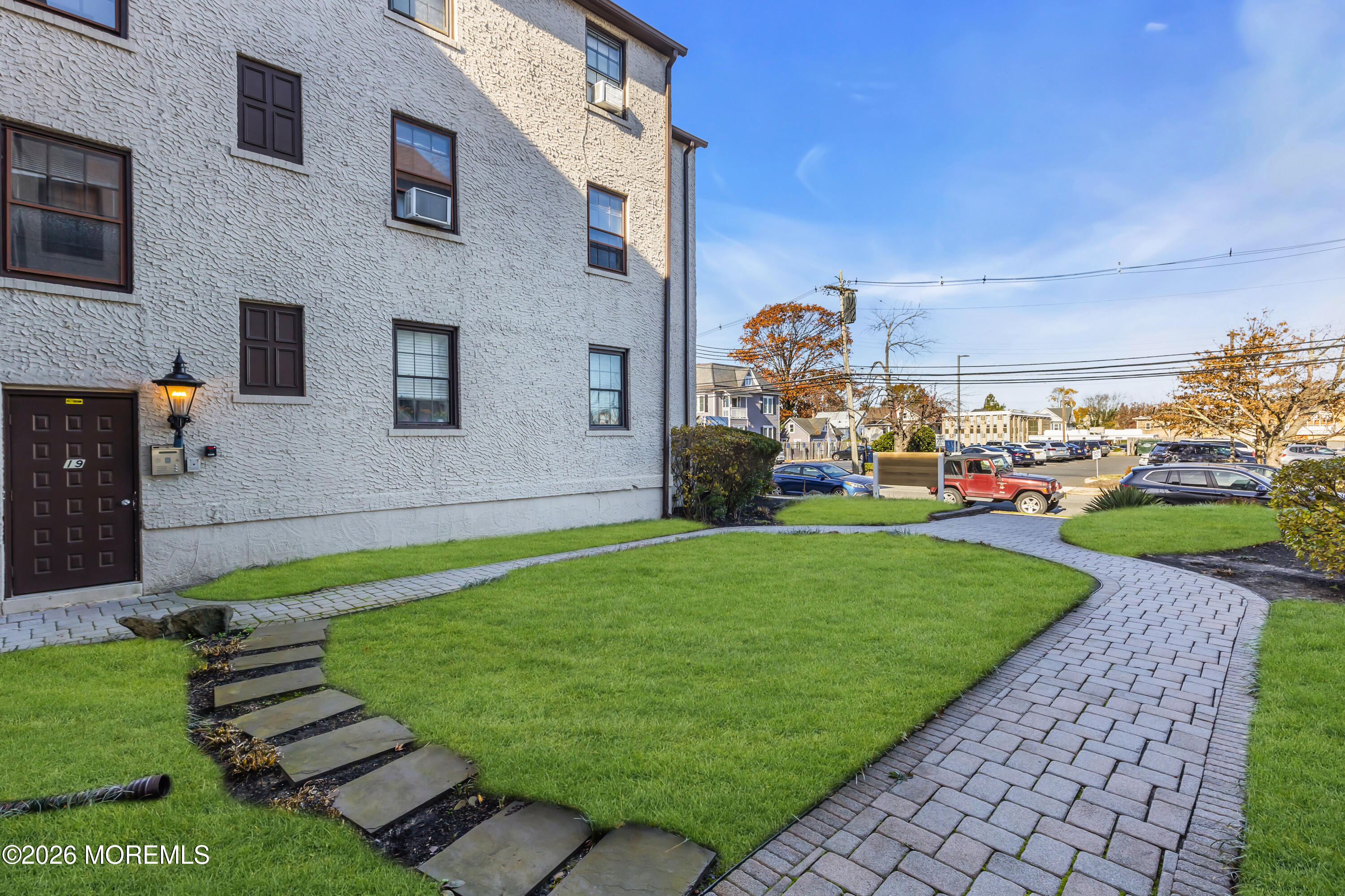 17 Leroy Place Red Bank NJ 07701