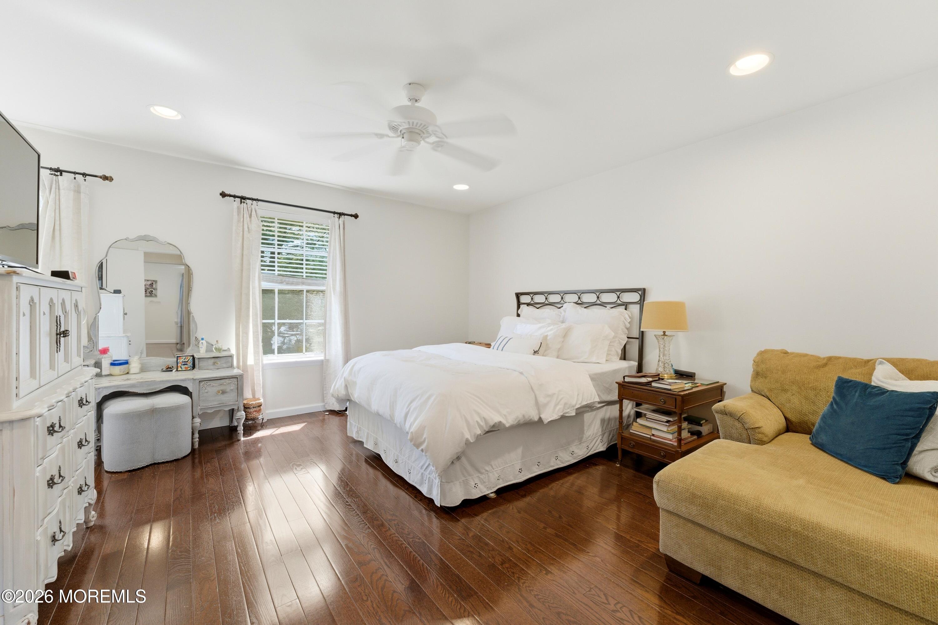 26 Alameda Court Eatontown NJ 07724