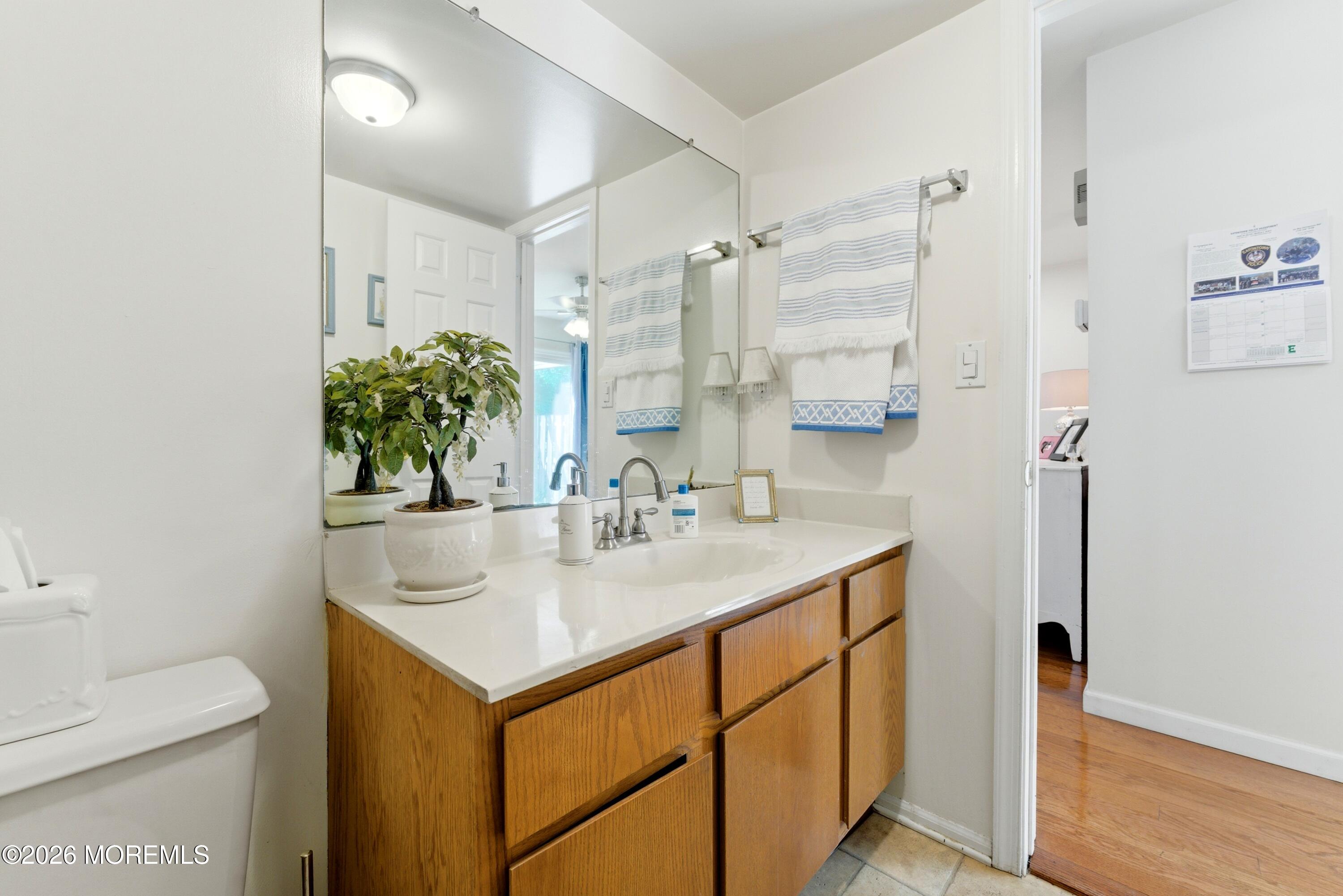 26 Alameda Court Eatontown NJ 07724